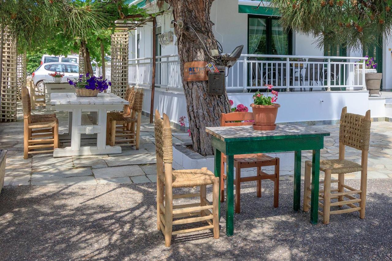 Agapitos Apartments Nikiti  Exterior photo