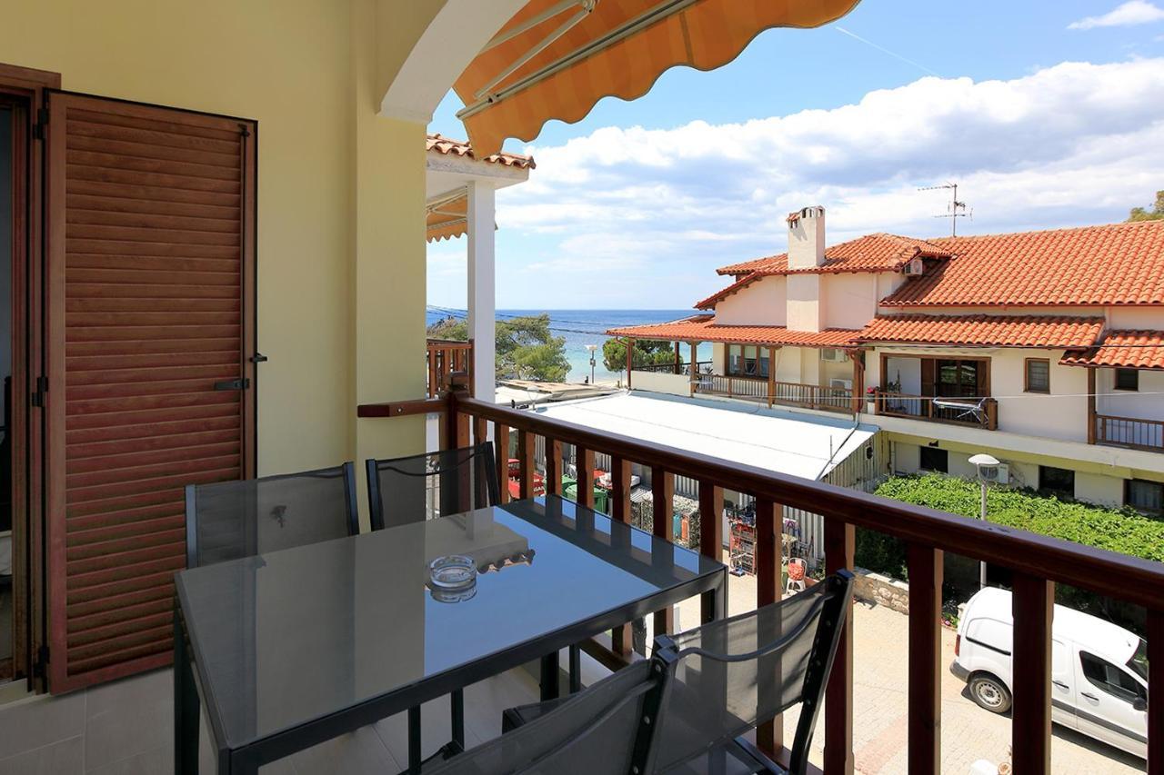 Agapitos Apartments Nikiti  Exterior photo