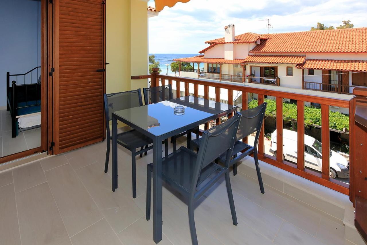 Agapitos Apartments Nikiti  Exterior photo