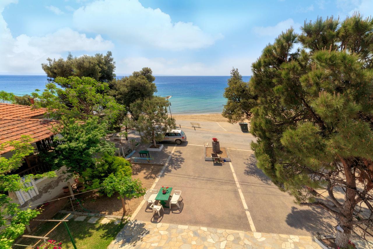 Agapitos Apartments Nikiti  Exterior photo
