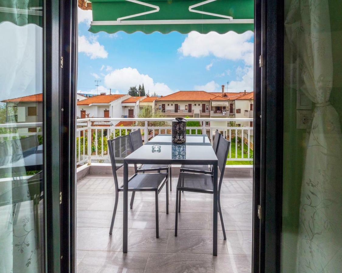 Agapitos Apartments Nikiti  Exterior photo